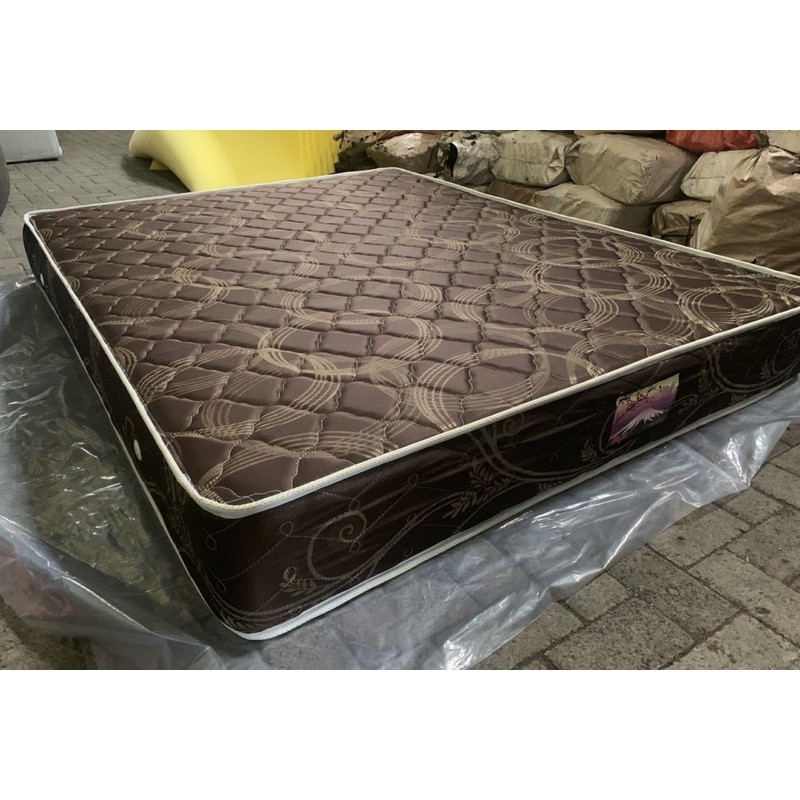 Cara Mencuci Springbed Hingga Tampak Baru
